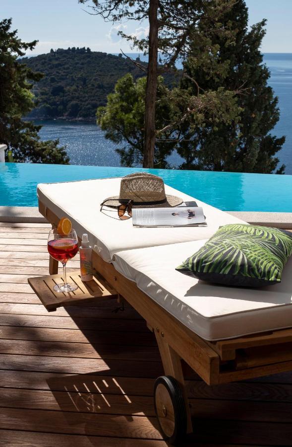 Villa T Dubrovnik - Wellness And Spa Luxury Villa With Spectacular Old Town View エクステリア 写真