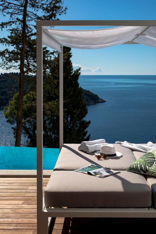 Villa T Dubrovnik - Wellness And Spa Luxury Villa With Spectacular Old Town View エクステリア 写真